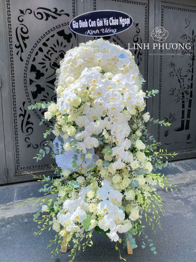 Kệ Hoa Viếng Tang Lan Hồ Điệp Sang Trọng