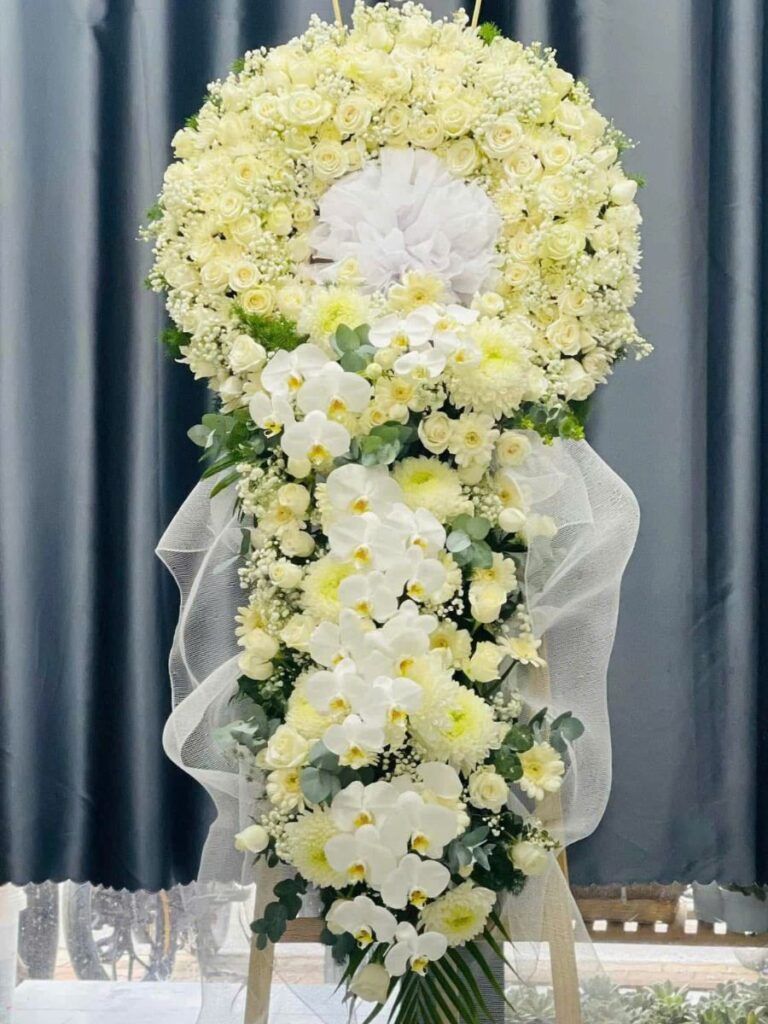 Kệ Hoa Đám Tang Thành Phố - Tiếc Thương