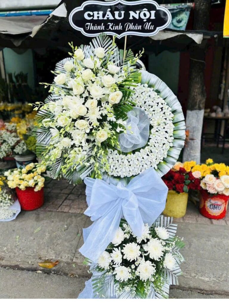 Vòng Hoa Thành Kính - Kính Viếng