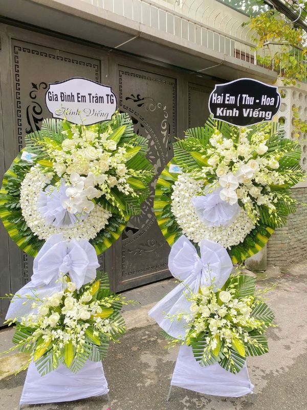 Kệ Hoa Viếng Lan Thái Hồ Điệp